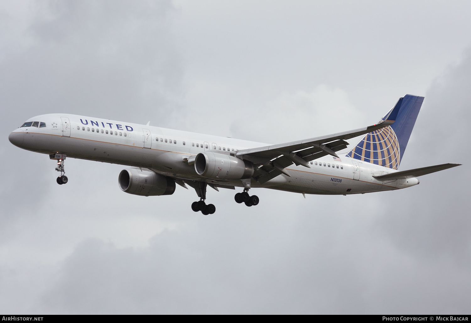 Aircraft Photo of N13138 | Boeing 757-224 | United Airlines | AirHistory.net #241955