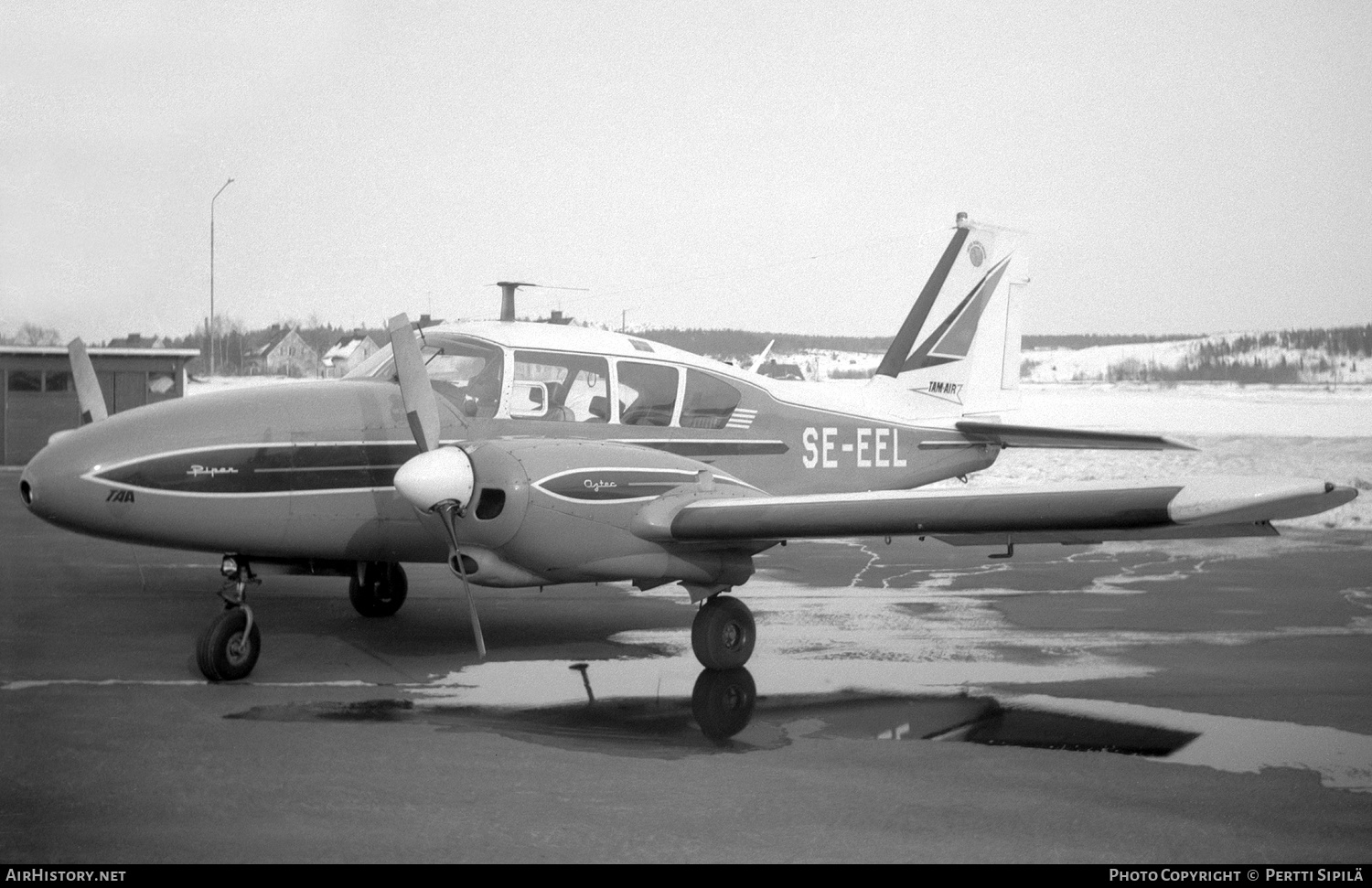 Aircraft Photo of SE-EEL | Piper PA-23-250 Aztec B | Tam-Air | AirHistory.net #241998