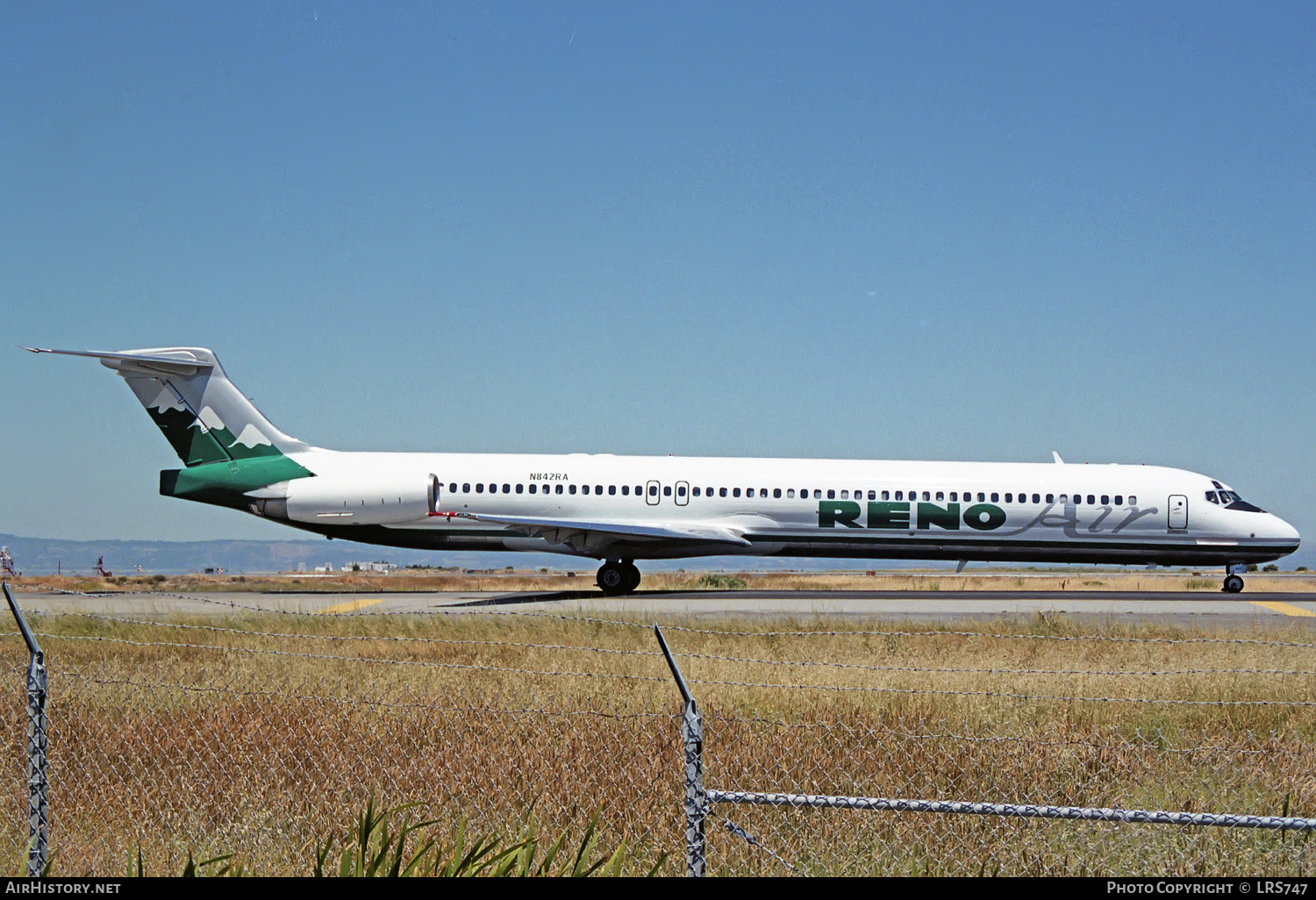 Aircraft Photo of N842RA | McDonnell Douglas MD-82 (DC-9-82) | Reno Air | AirHistory.net #242076