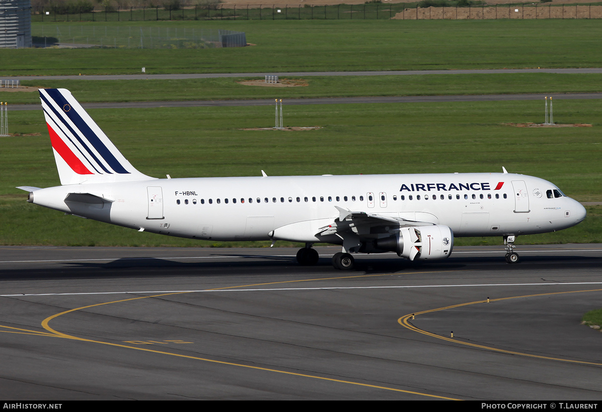 Aircraft Photo of F-HBNL | Airbus A320-214 | Air France | AirHistory.net #242111