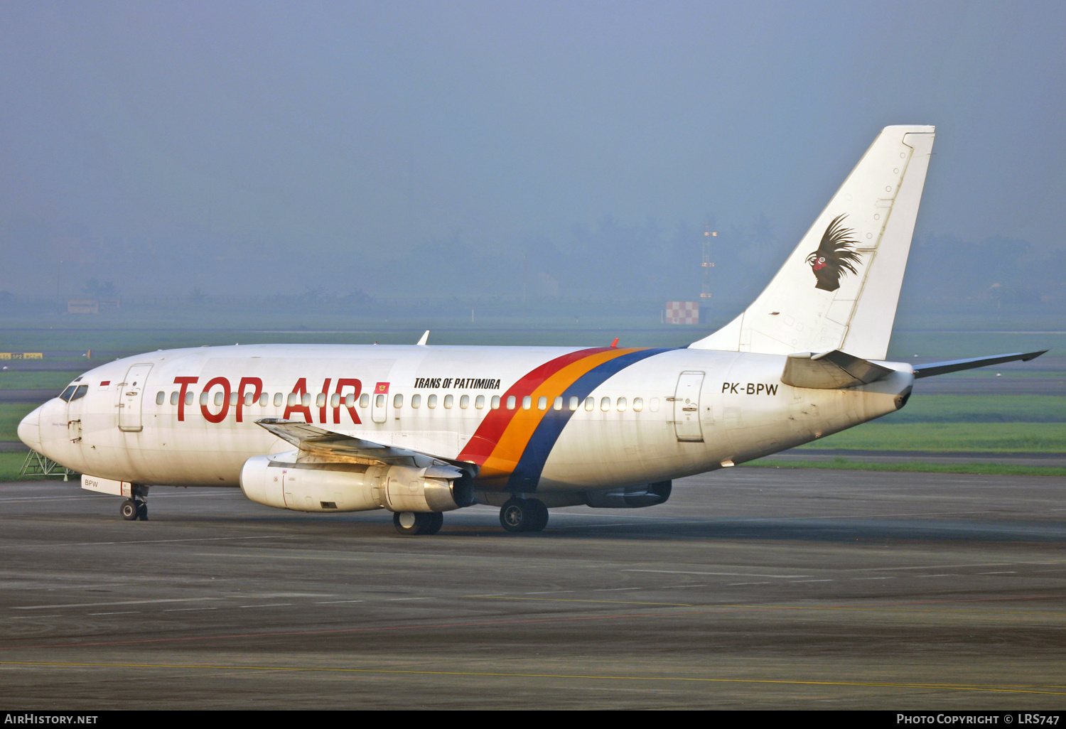 Aircraft Photo of PK-BPW | Boeing 737-230/Adv | TOP Air - Trans of Pattimura | AirHistory.net #242159