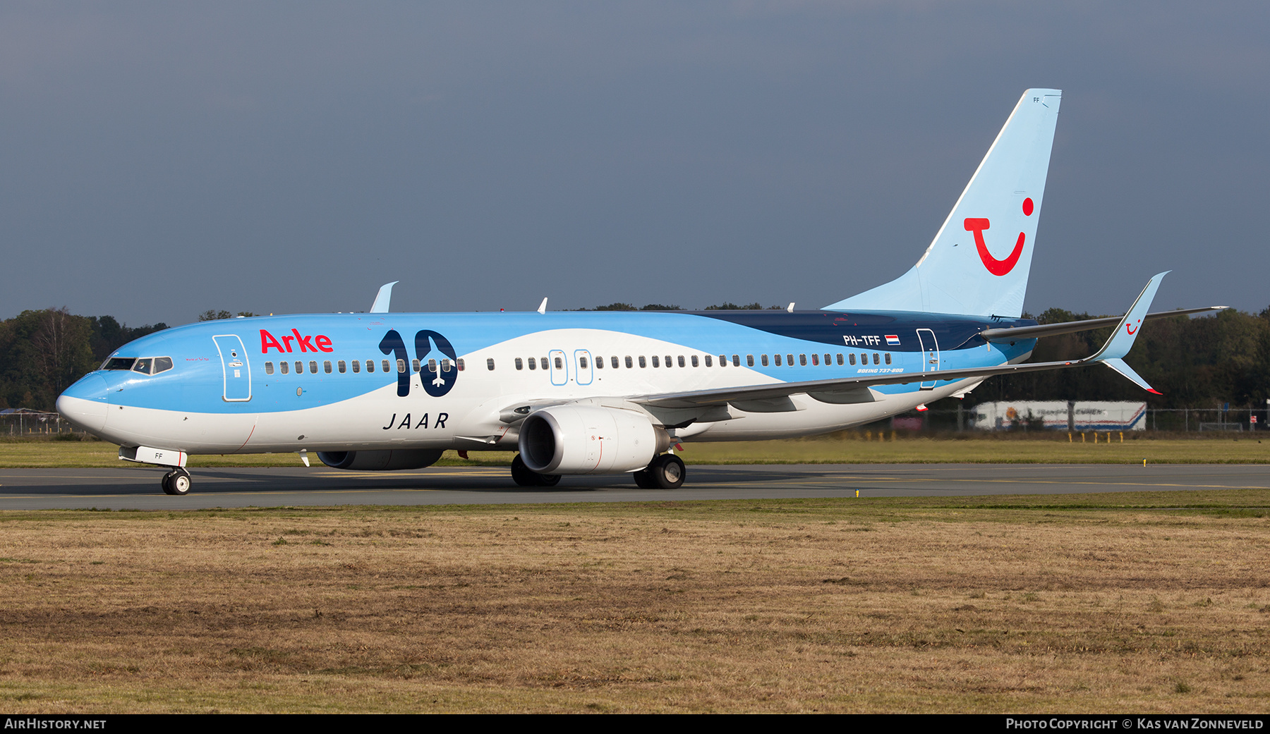 Aircraft Photo of PH-TFF | Boeing 737-86N | Arke | AirHistory.net #242201