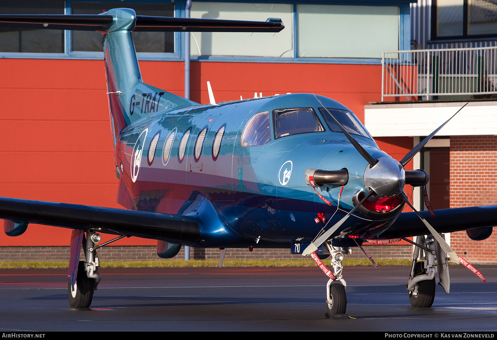 Aircraft Photo of G-TRAT | Pilatus PC-12/47 | AirHistory.net #242255