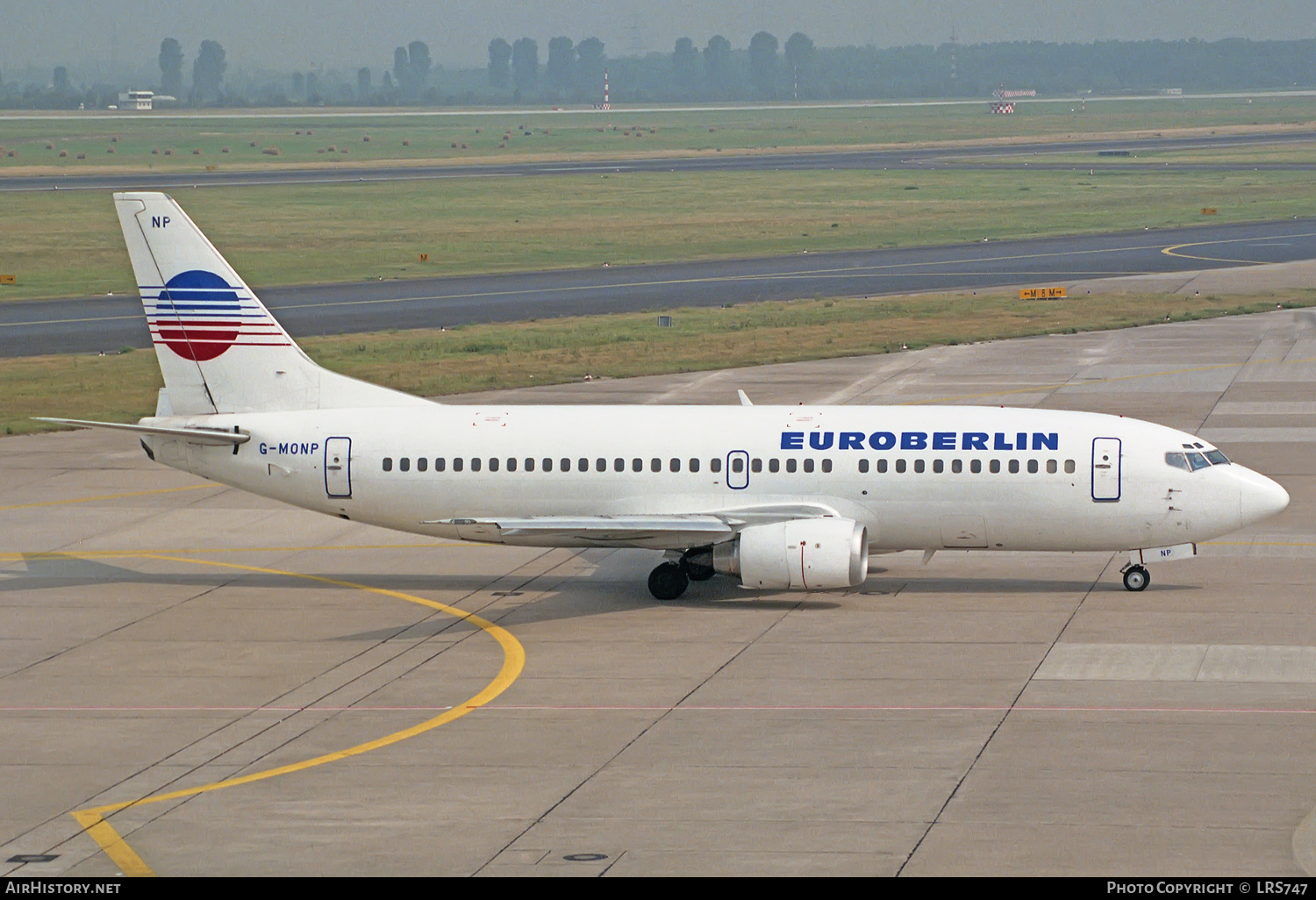 Aircraft Photo of G-MONP | Boeing 737-33A | Euroberlin | AirHistory.net #242336