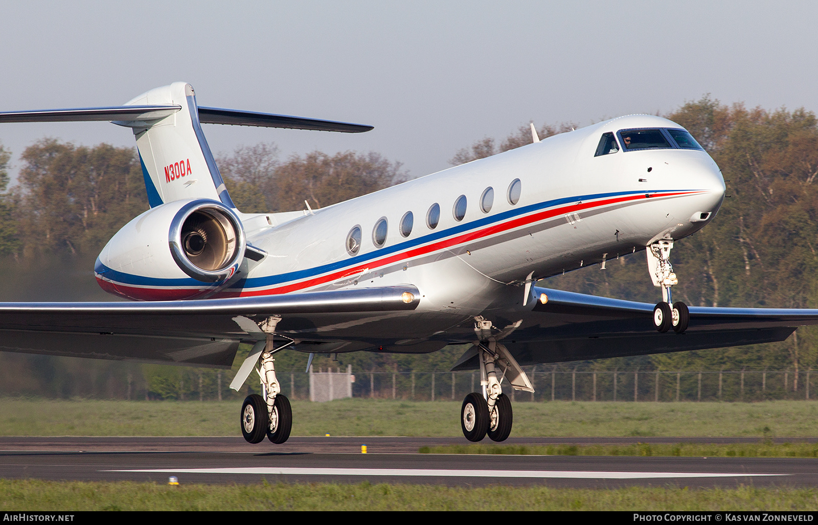 Aircraft Photo of N300A | Gulfstream Aerospace G-V-SP Gulfstream G550 | AirHistory.net #242346
