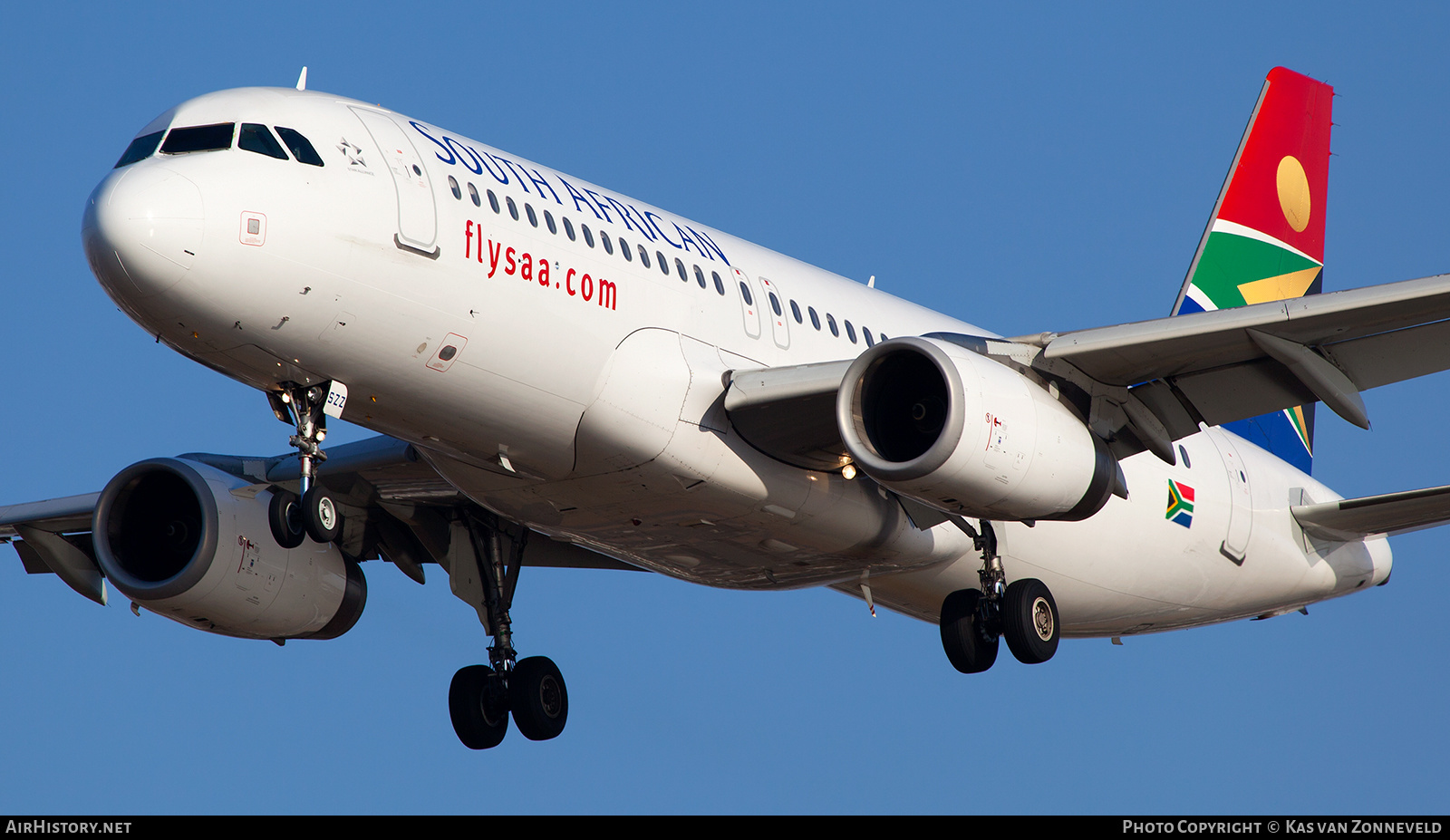 Aircraft Photo of ZS-SZZ | Airbus A320-232 | South African Airways | AirHistory.net #242348