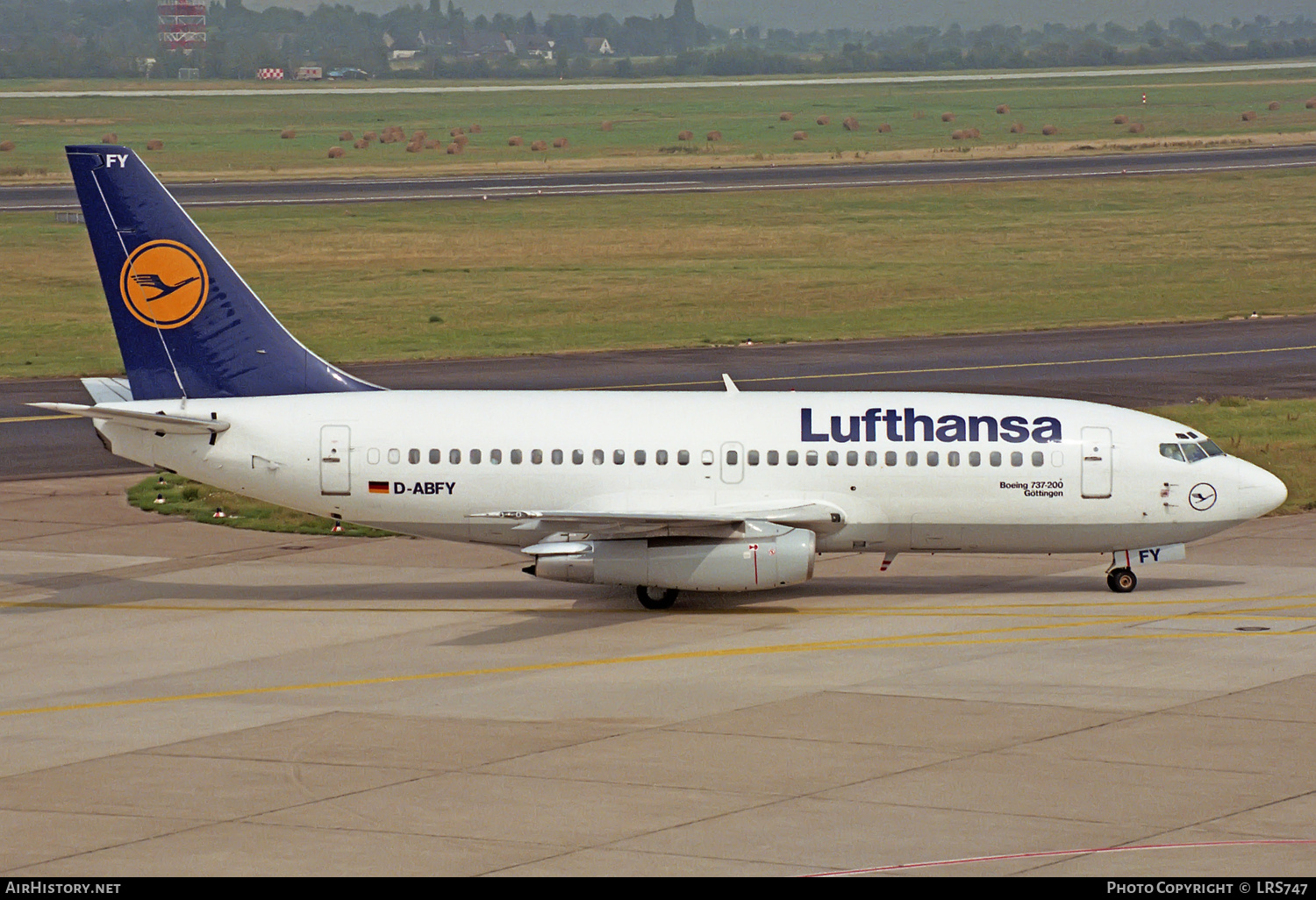 Aircraft Photo of D-ABFY | Boeing 737-230/Adv | Lufthansa | AirHistory.net #242368