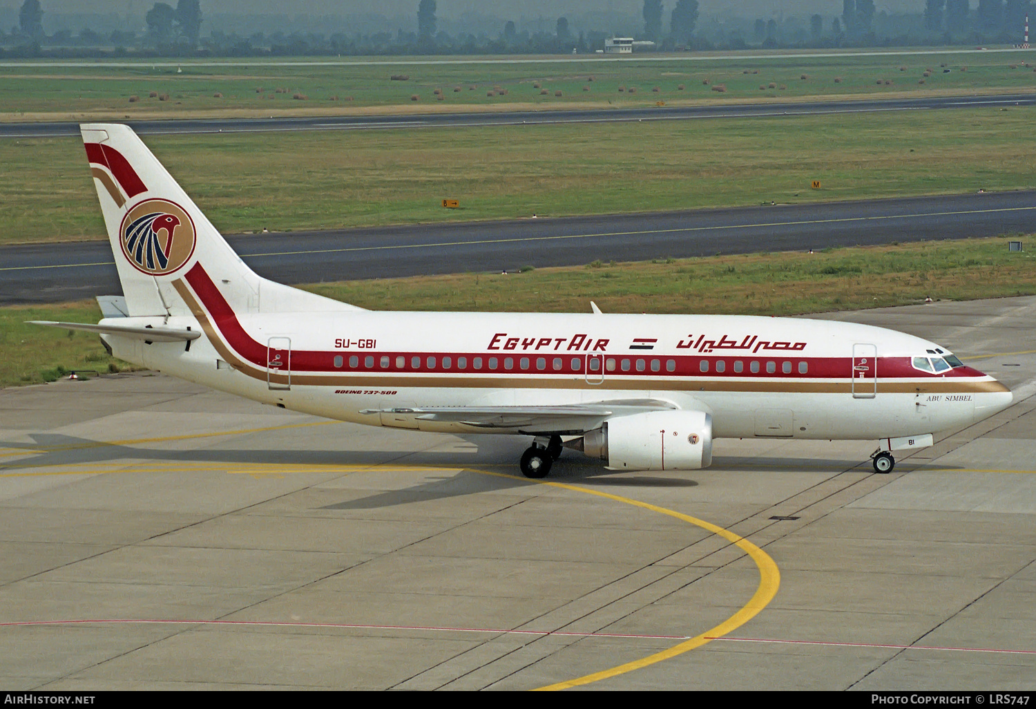 Aircraft Photo of SU-GBI | Boeing 737-566 | EgyptAir | AirHistory.net #242380