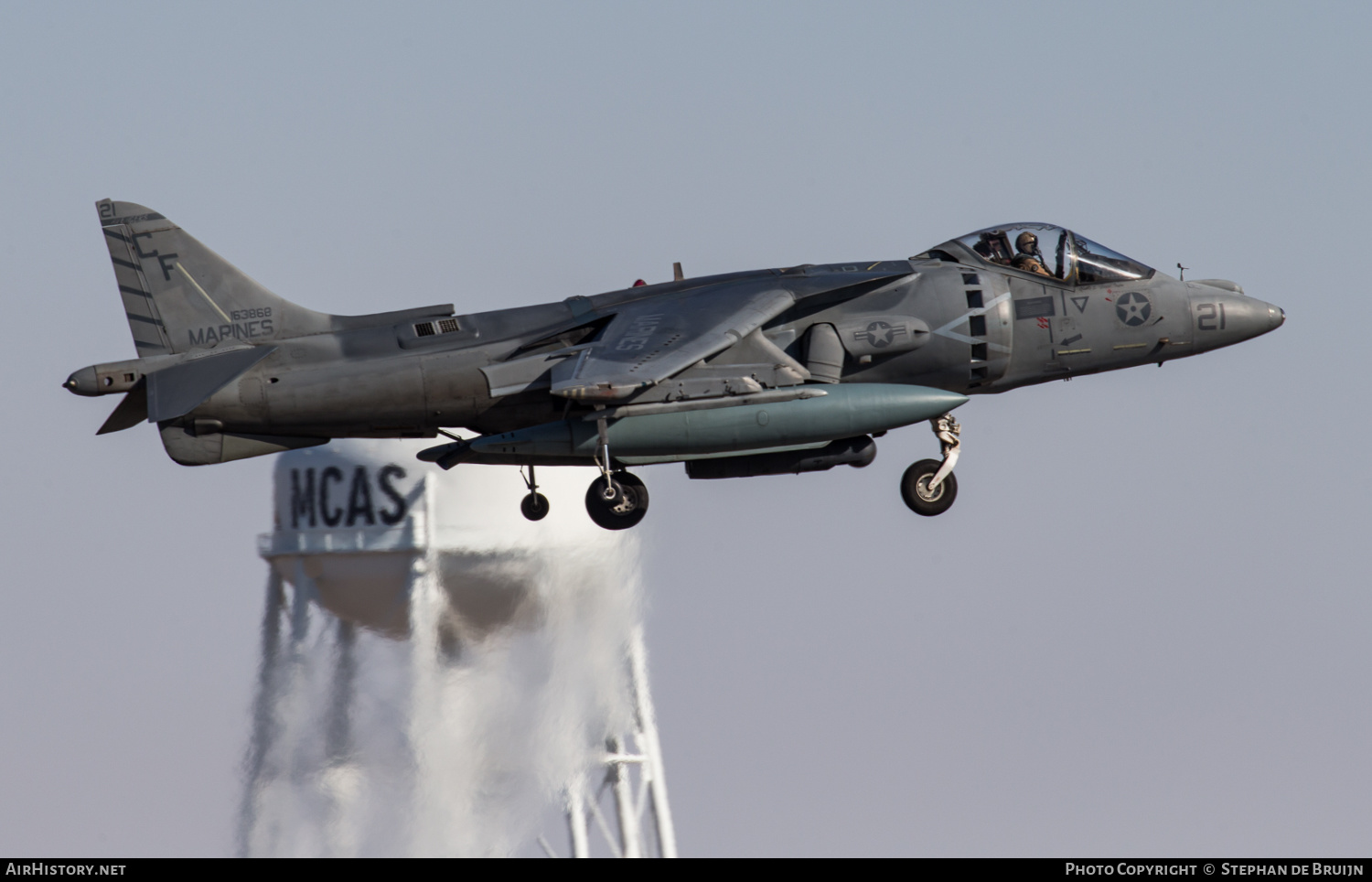 Aircraft Photo of 163868 | McDonnell Douglas AV-8B Harrier II | USA - Marines | AirHistory.net #242382
