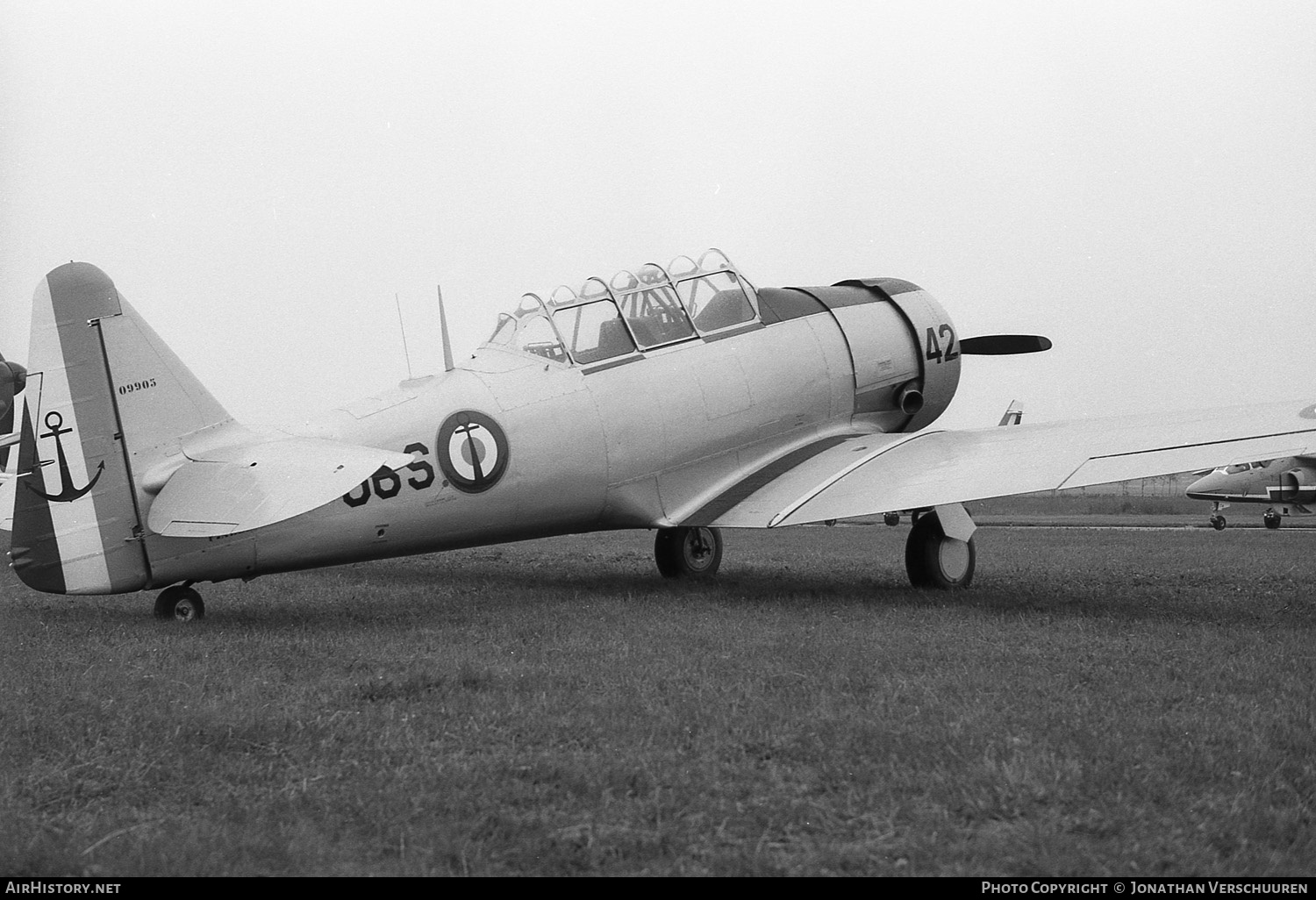 Aircraft Photo of F-AZBL / 09905 | North American SNJ-5 Texan | France - Navy | AirHistory.net #242432