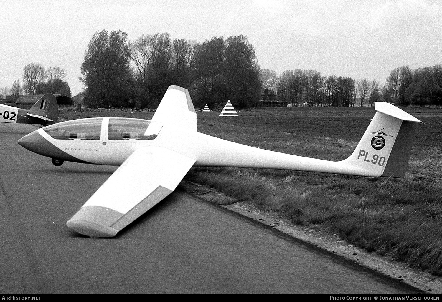 Aircraft Photo of PL90 | Grob G-103A Twin II | Belgium - Air Force | AirHistory.net #242444