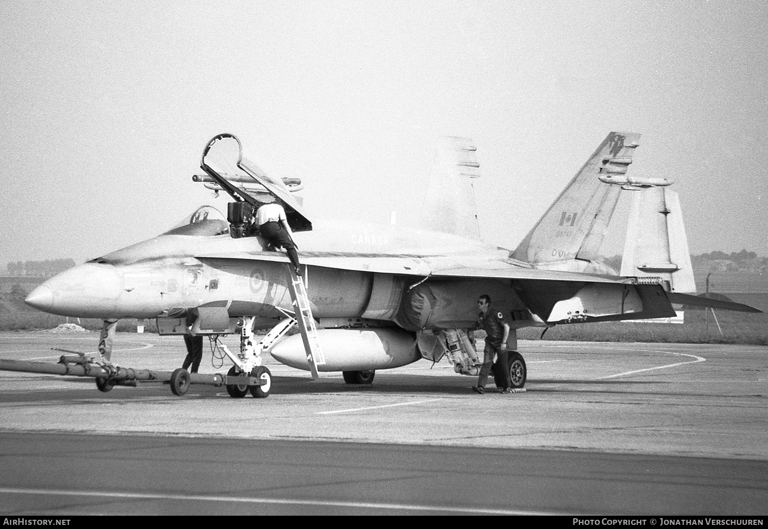 Aircraft Photo of 188747 | McDonnell Douglas CF-188 Hornet | Canada - Air Force | AirHistory.net #242502