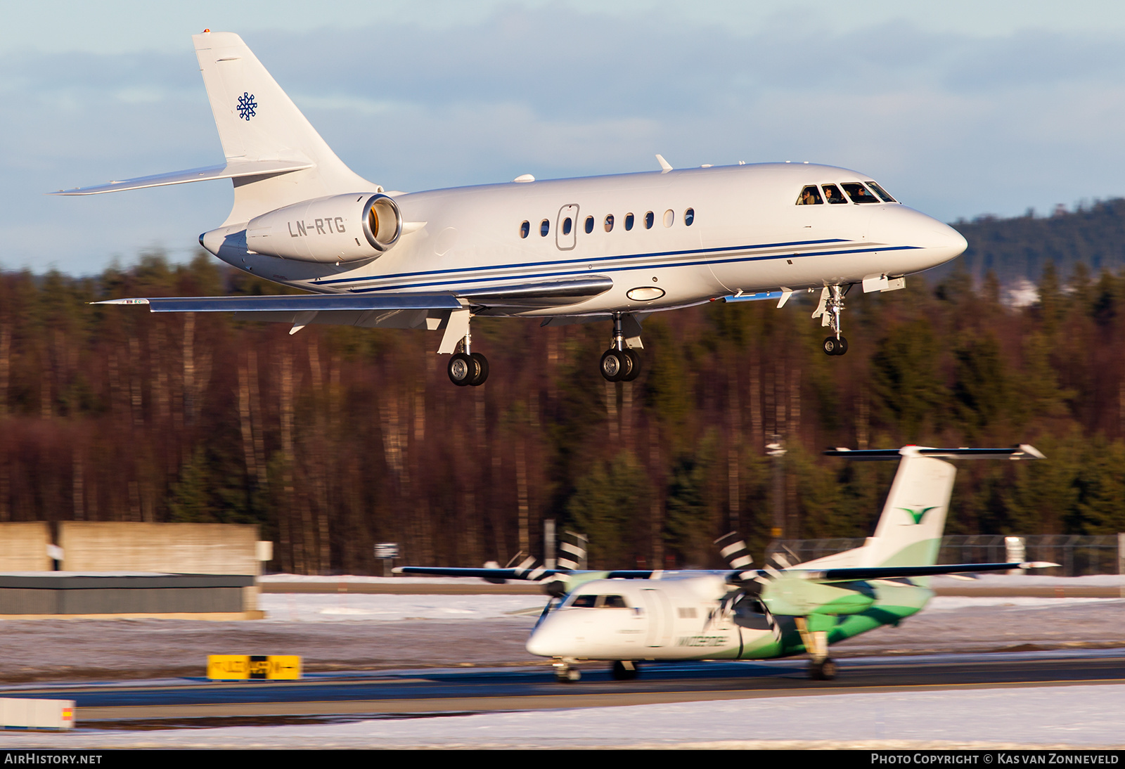 Aircraft Photo of LN-RTG | Dassault Falcon 2000 | AirHistory.net #242520