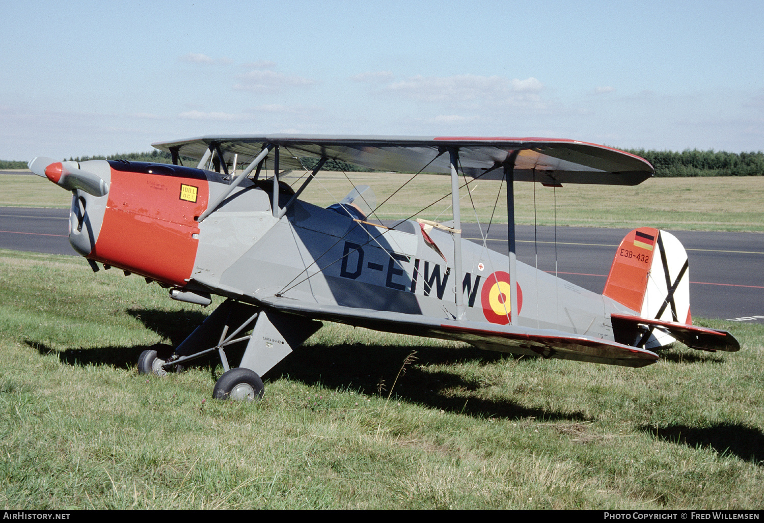 Aircraft Photo of D-EIWW / E3B-432 | CASA 1.131E Jungmann | Spain - Air Force | AirHistory.net #242620