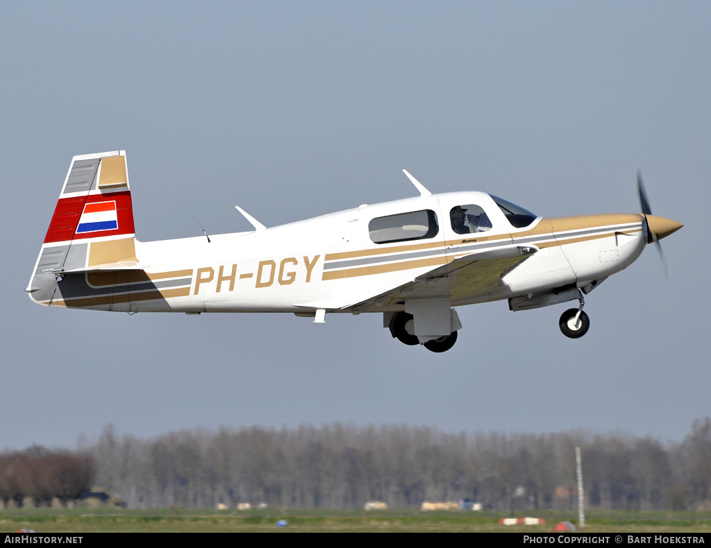 Aircraft Photo of PH-DGY | Mooney M-20K 252TSE | AirHistory.net #242688