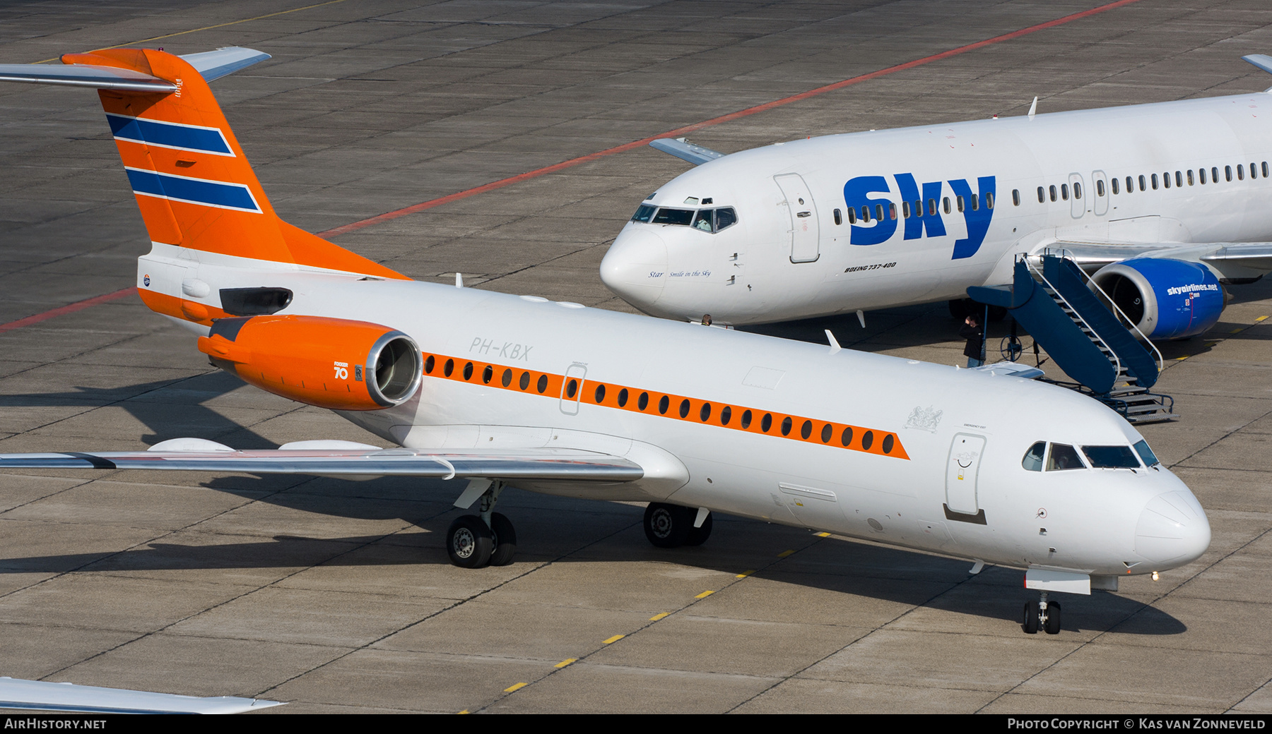 Aircraft Photo of PH-KBX | Fokker 70 (F28-0070) | Netherlands Government | AirHistory.net #242750