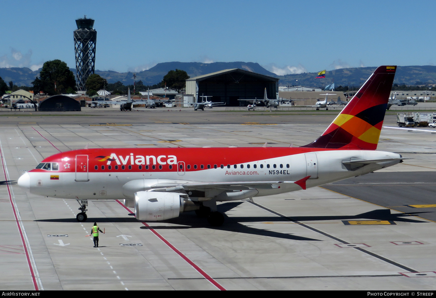 Aircraft Photo of N594EL | Airbus A318-111 | Avianca | AirHistory.net #242758
