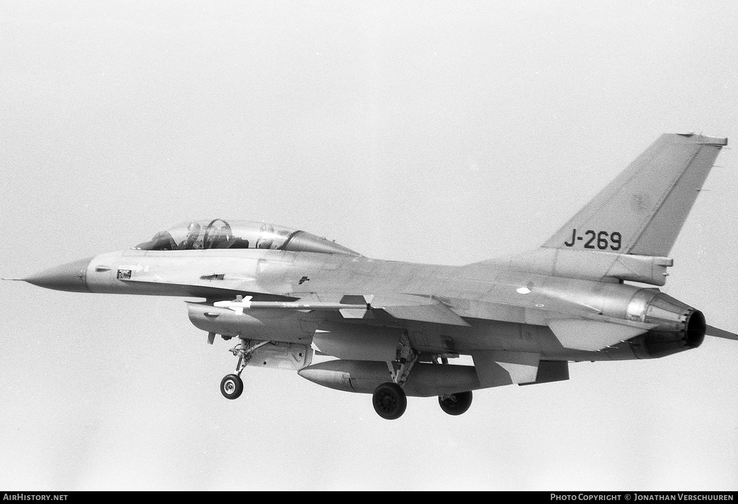 Aircraft Photo of J-269 | General Dynamics F-16B Fighting Falcon | Netherlands - Air Force | AirHistory.net #242771