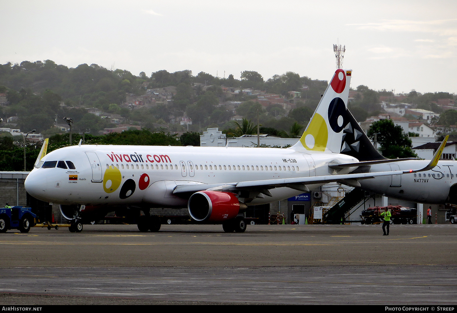 Aircraft Photo of HK-5318 | Airbus A320-214 | Viva Air | AirHistory.net #242789