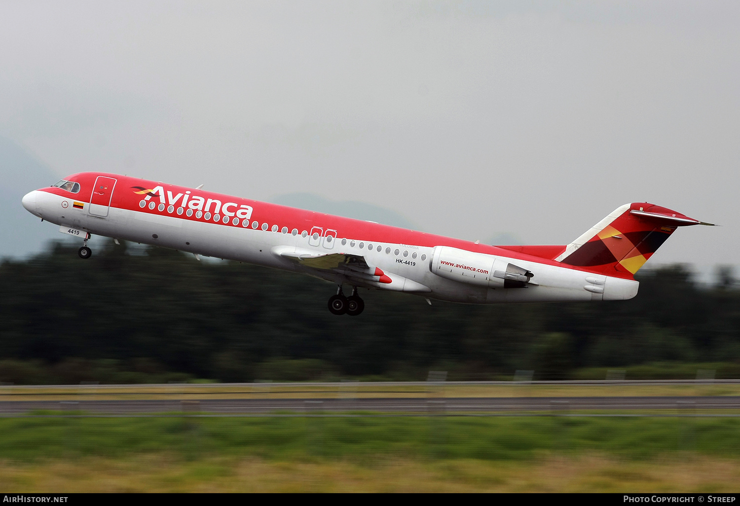 Aircraft Photo of HK-4419 | Fokker 100 (F28-0100) | Avianca | AirHistory.net #242809