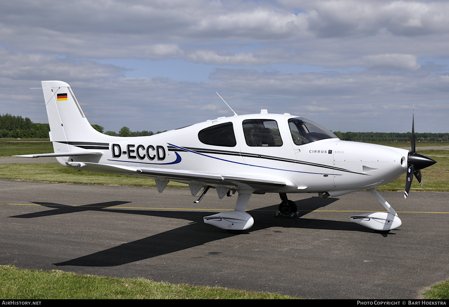 Aircraft Photo of D-ECCD | Cirrus SR-22 G3 | AirHistory.net #242958