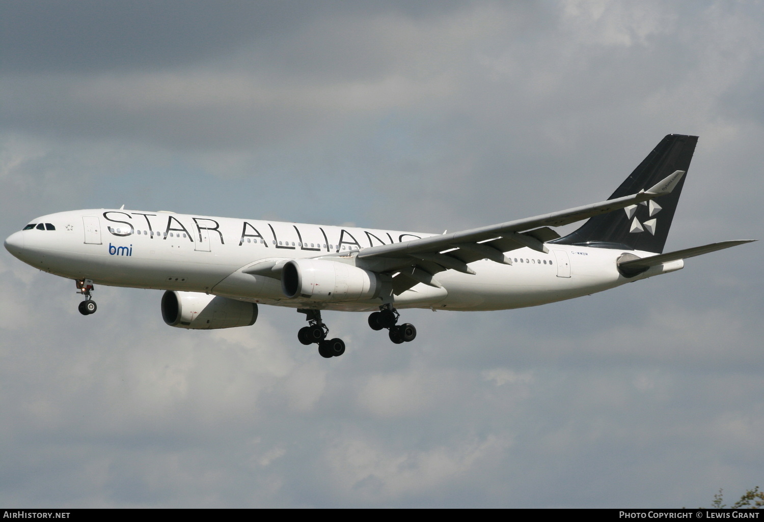 Aircraft Photo of G-WWBM | Airbus A330-243 | BMI - British Midland International | AirHistory.net #243072