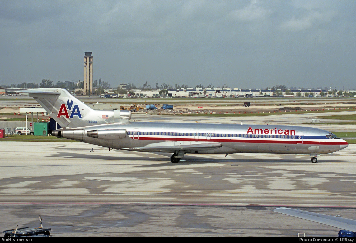 Aircraft Photo of N6801 | Boeing 727-223 | American Airlines | AirHistory.net #243079