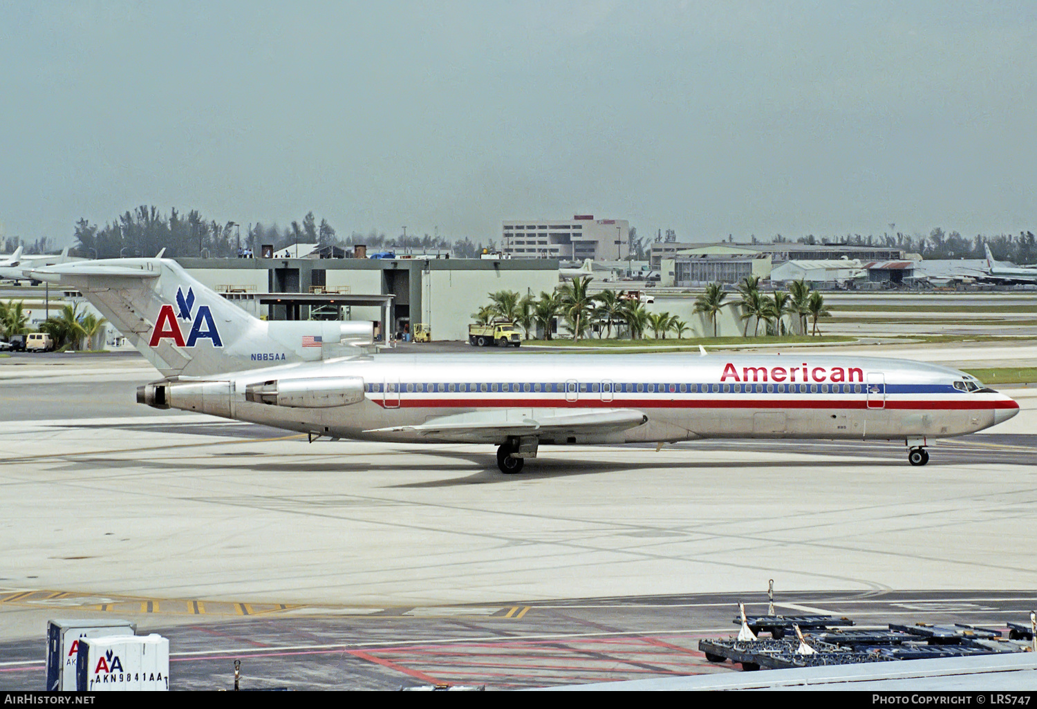 Aircraft Photo of N885AA | Boeing 727-223/Adv | American Airlines | AirHistory.net #243088