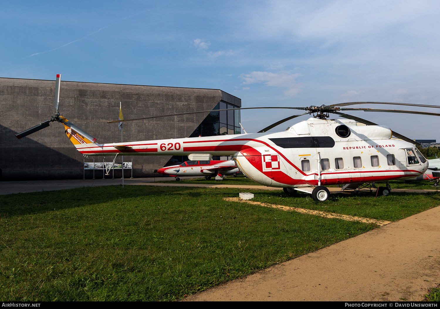 Aircraft Photo of 620 | Mil Mi-8P | Poland - Air Force | AirHistory.net #243205
