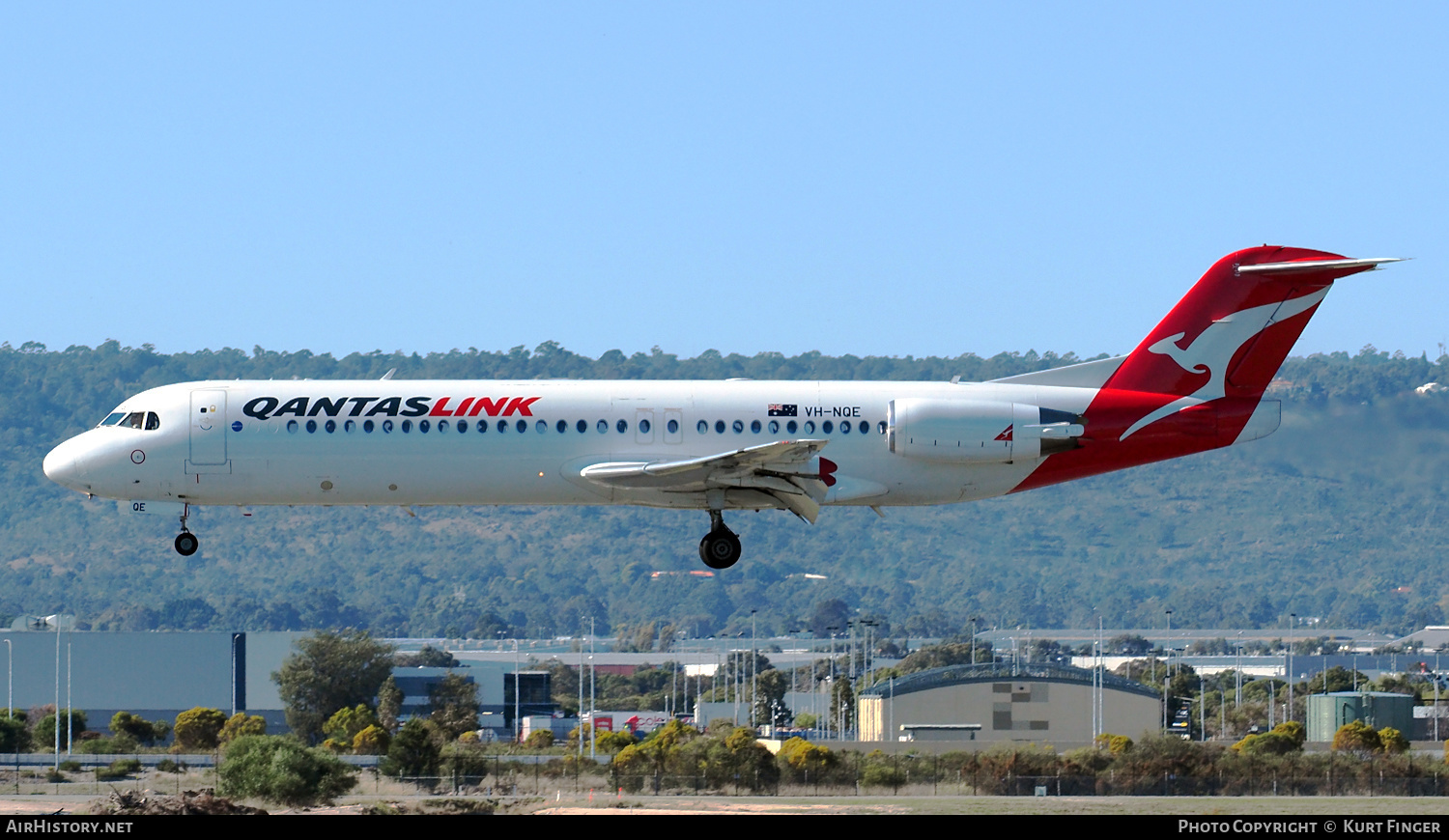 Aircraft Photo of VH-NQE | Fokker 100 (F28-0100) | QantasLink | AirHistory.net #243274