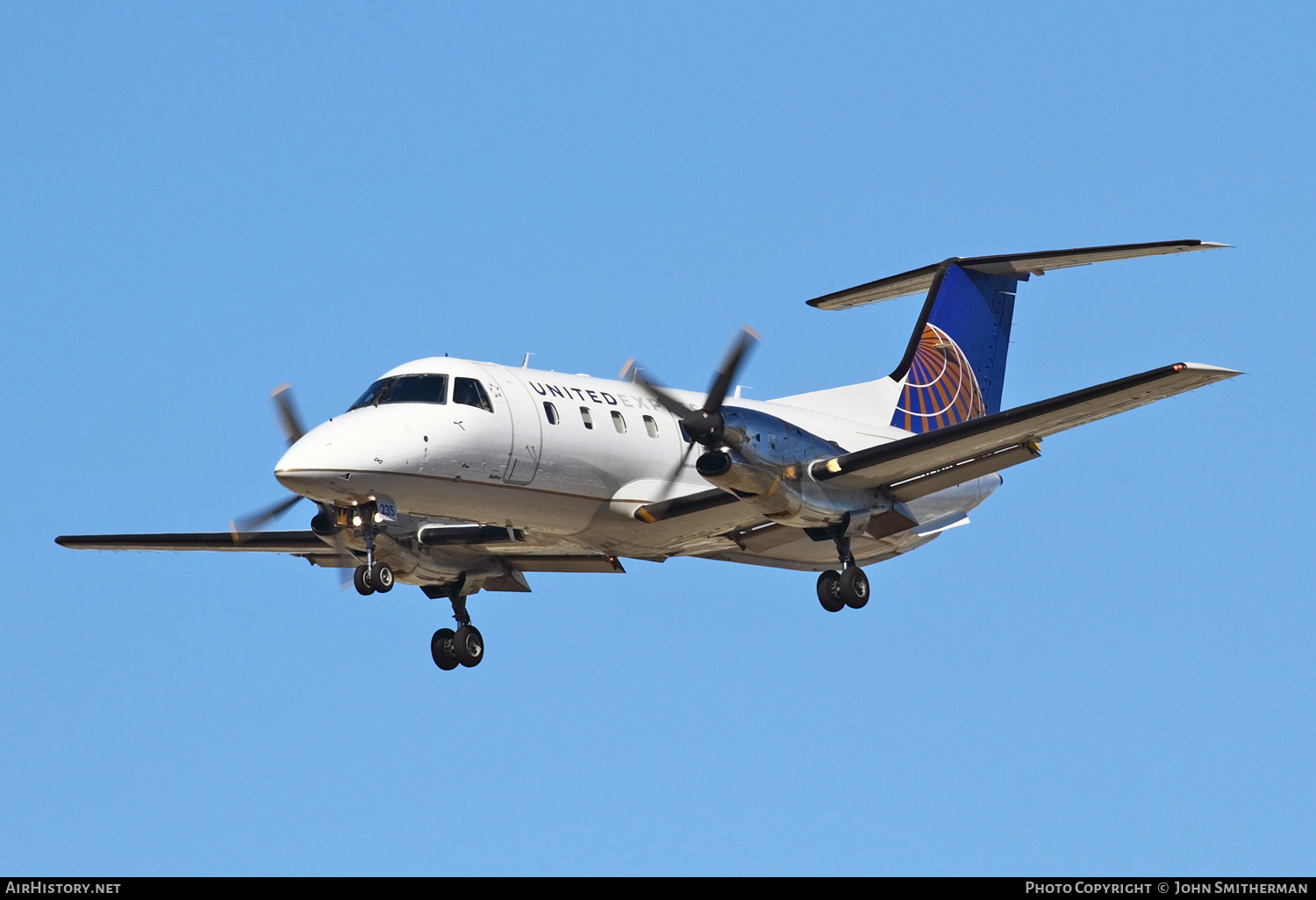 Aircraft Photo of N235SW | Embraer EMB-120 Brasilia | United Express | AirHistory.net #243297