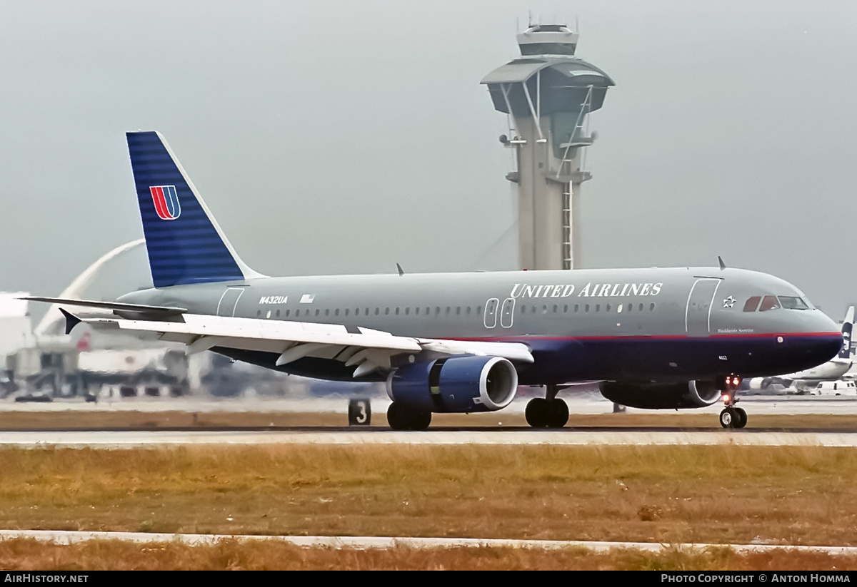 Aircraft Photo of N432UA | Airbus A320-232 | United Airlines | AirHistory.net #243368