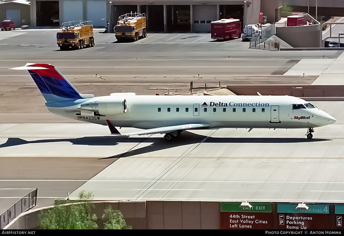 Aircraft Photo of N423SW | Bombardier CRJ-200LR (CL-600-2B19) | Delta Connection | AirHistory.net #243406
