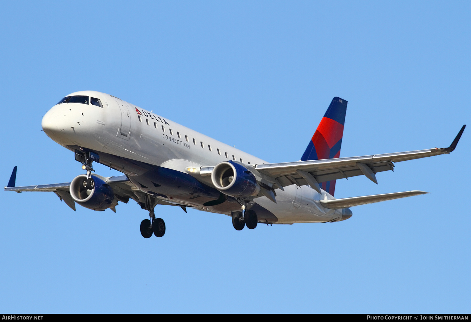 Aircraft Photo of N616CZ | Embraer 175LR (ERJ-170-200LR) | Delta Connection | AirHistory.net #243409