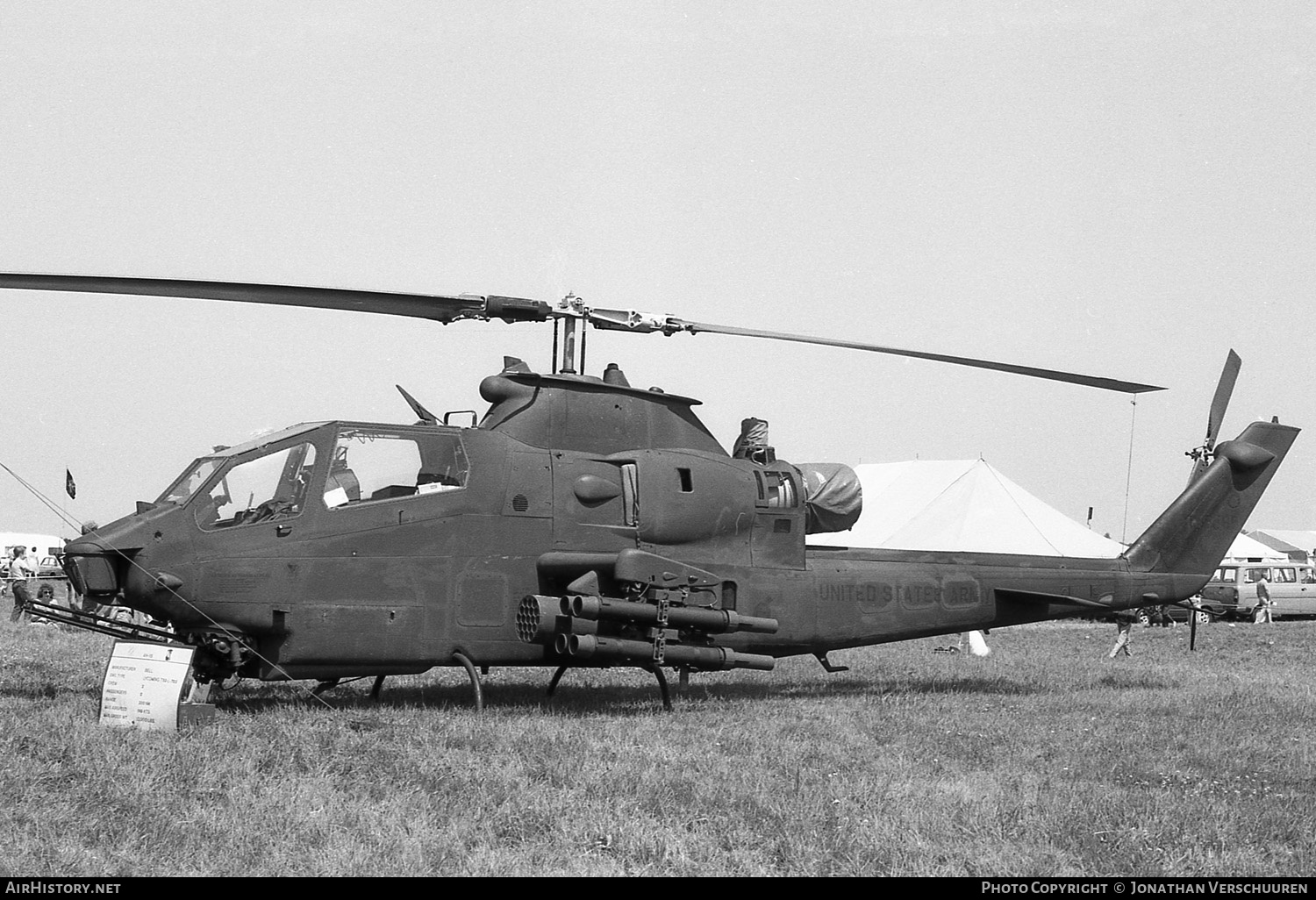 Aircraft Photo of 67-15565 / 15565 | Bell AH-1F Cobra (209) | USA - Army | AirHistory.net #243439