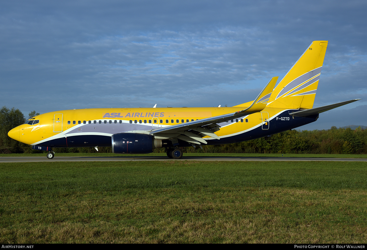 Aircraft Photo of F-GZTD | Boeing 737-73V | ASL Airlines | AirHistory.net #243584