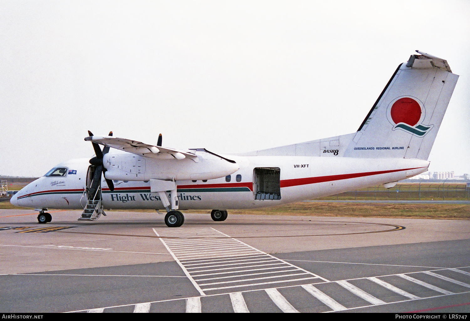 Aircraft Photo of VH-XFT | De Havilland Canada DHC-8-102 Dash 8 | Flight West Airlines | AirHistory.net #243708