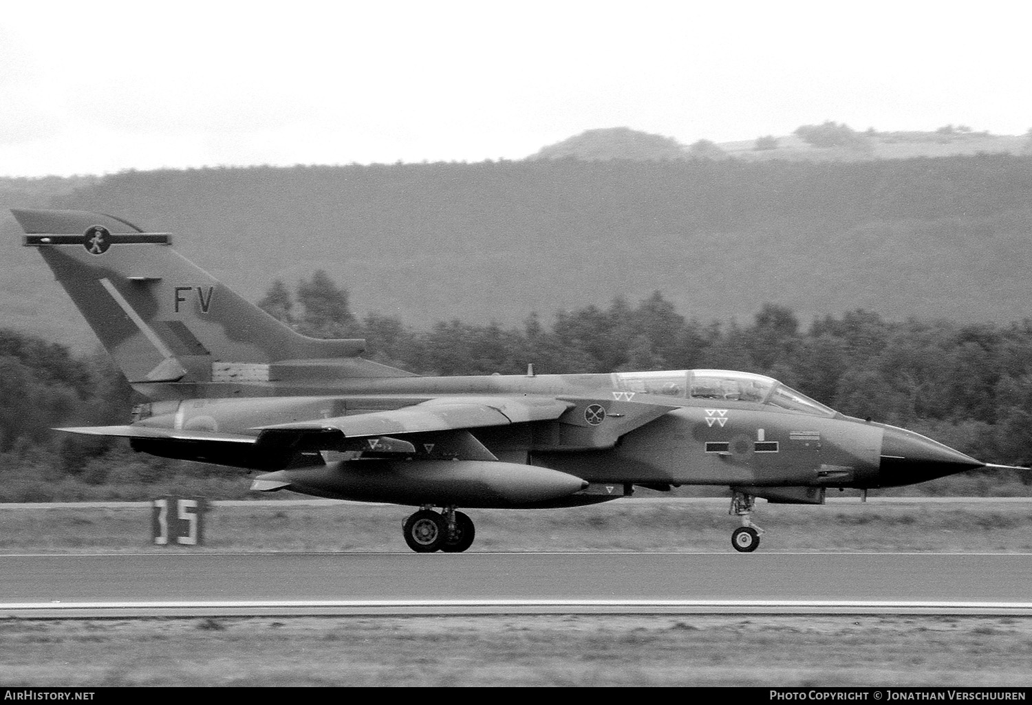Aircraft Photo of ZD812 | Panavia Tornado GR1 | UK - Air Force | AirHistory.net #243811
