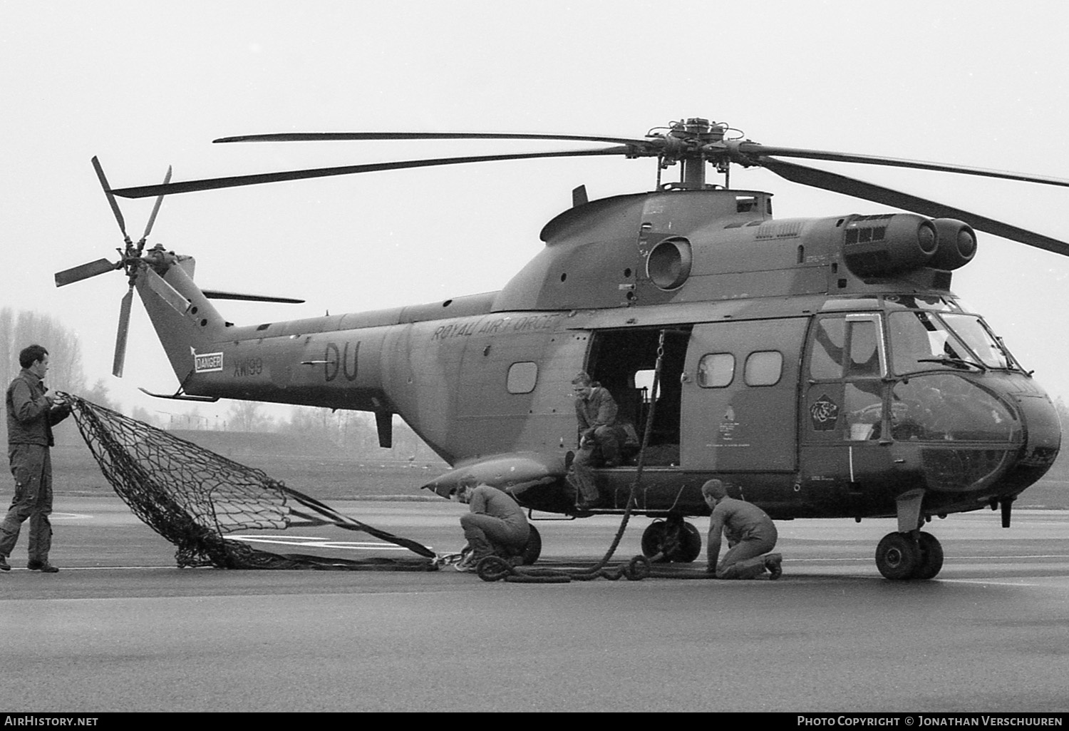 Aircraft Photo of XW199 | Aerospatiale SA-330E Puma HC1 | UK - Air Force | AirHistory.net #243820