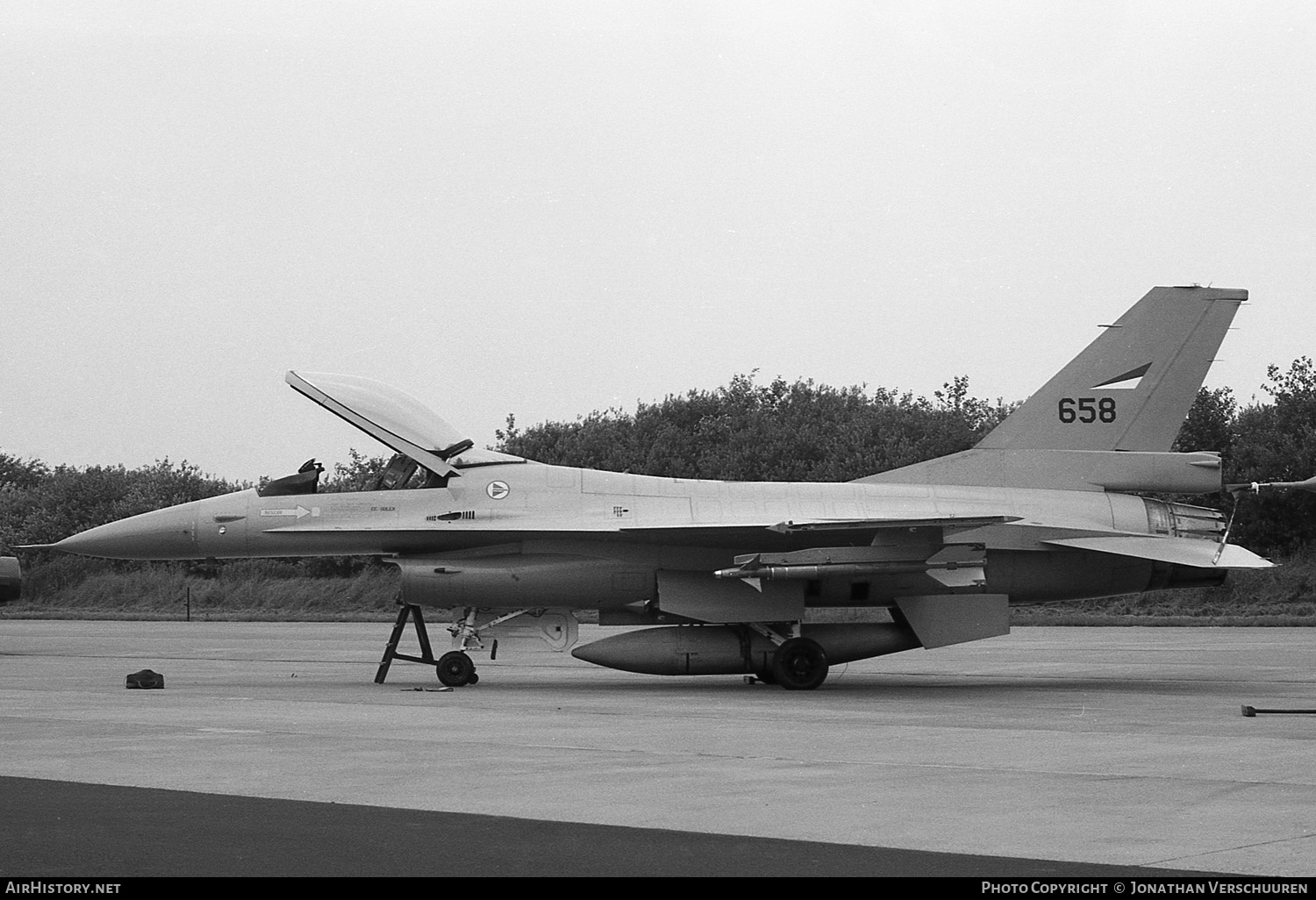 Aircraft Photo of 658 | General Dynamics F-16A Fighting Falcon | Norway - Air Force | AirHistory.net #243821
