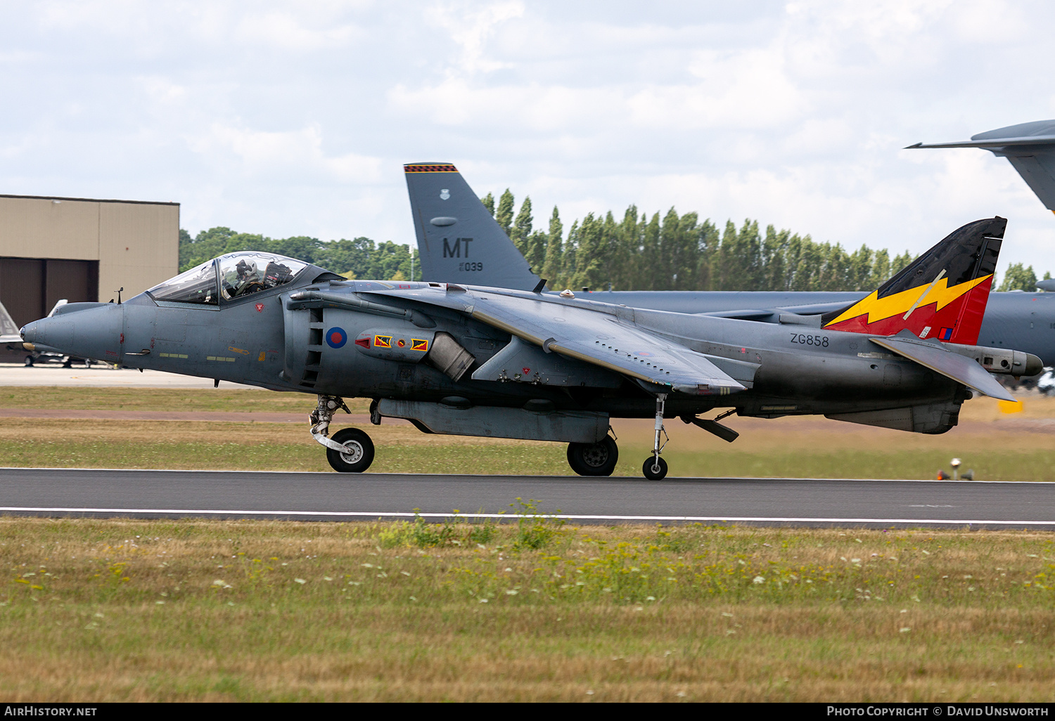 Aircraft Photo of ZG858 | British Aerospace Harrier GR9 | UK - Air Force | AirHistory.net #243832