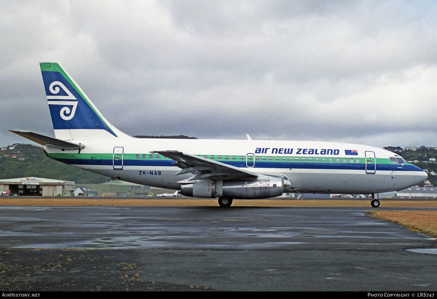 Aircraft Photo of ZK-NAB | Boeing 737-204/Adv | Air New Zealand | AirHistory.net #243849