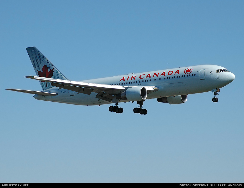 Aircraft Photo of C-GDSY | Boeing 767-233/ER | Air Canada | AirHistory.net #243942
