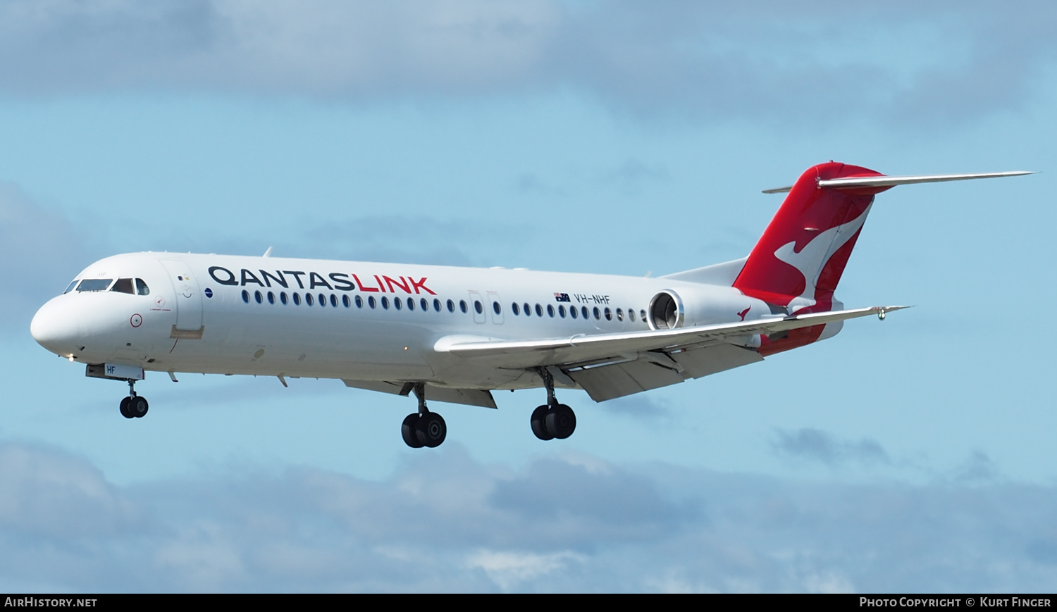 Aircraft Photo of VH-NHF | Fokker 100 (F28-0100) | QantasLink | AirHistory.net #243981