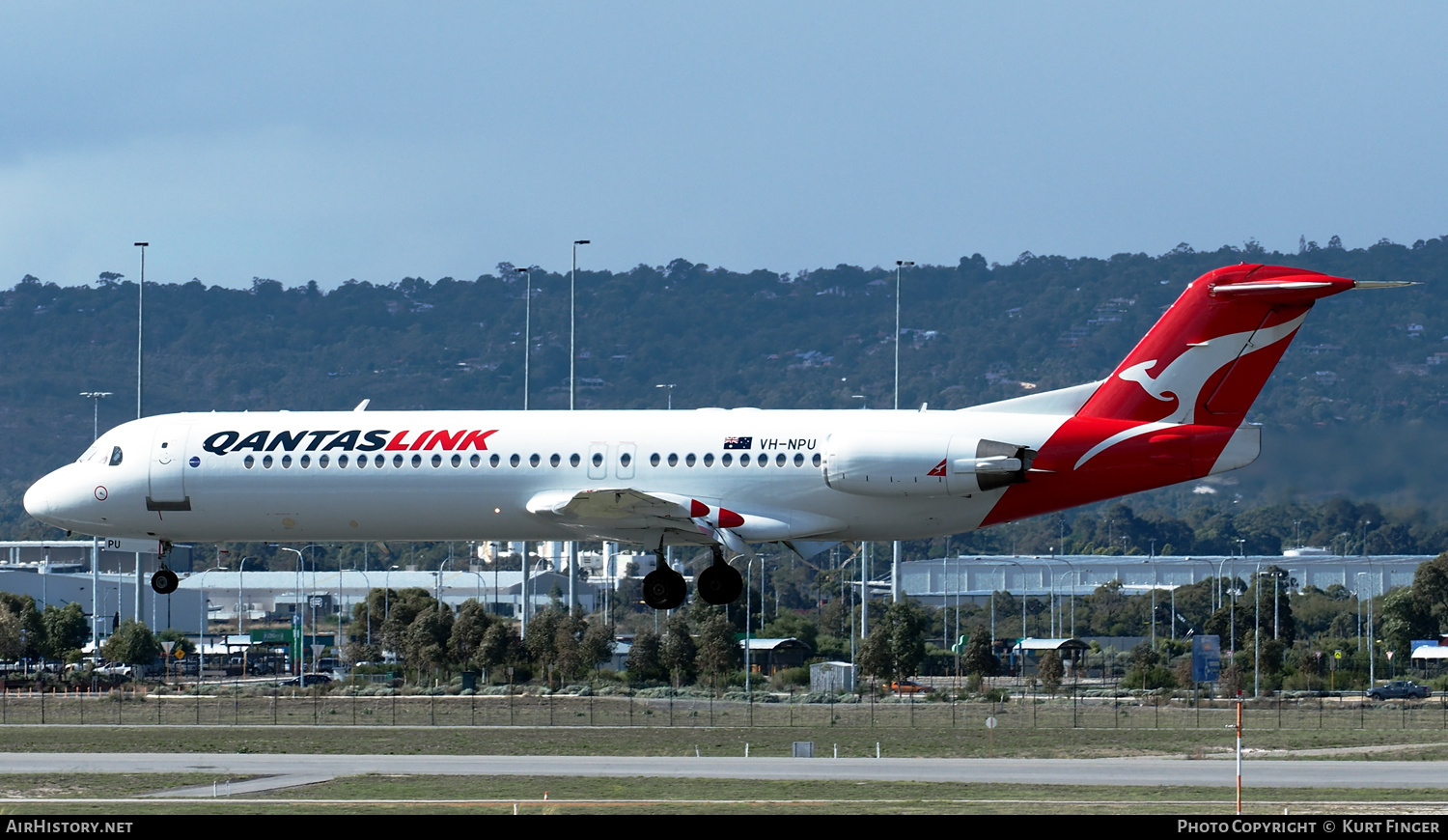 Aircraft Photo of VH-NPU | Fokker 100 (F28-0100) | QantasLink | AirHistory.net #243986