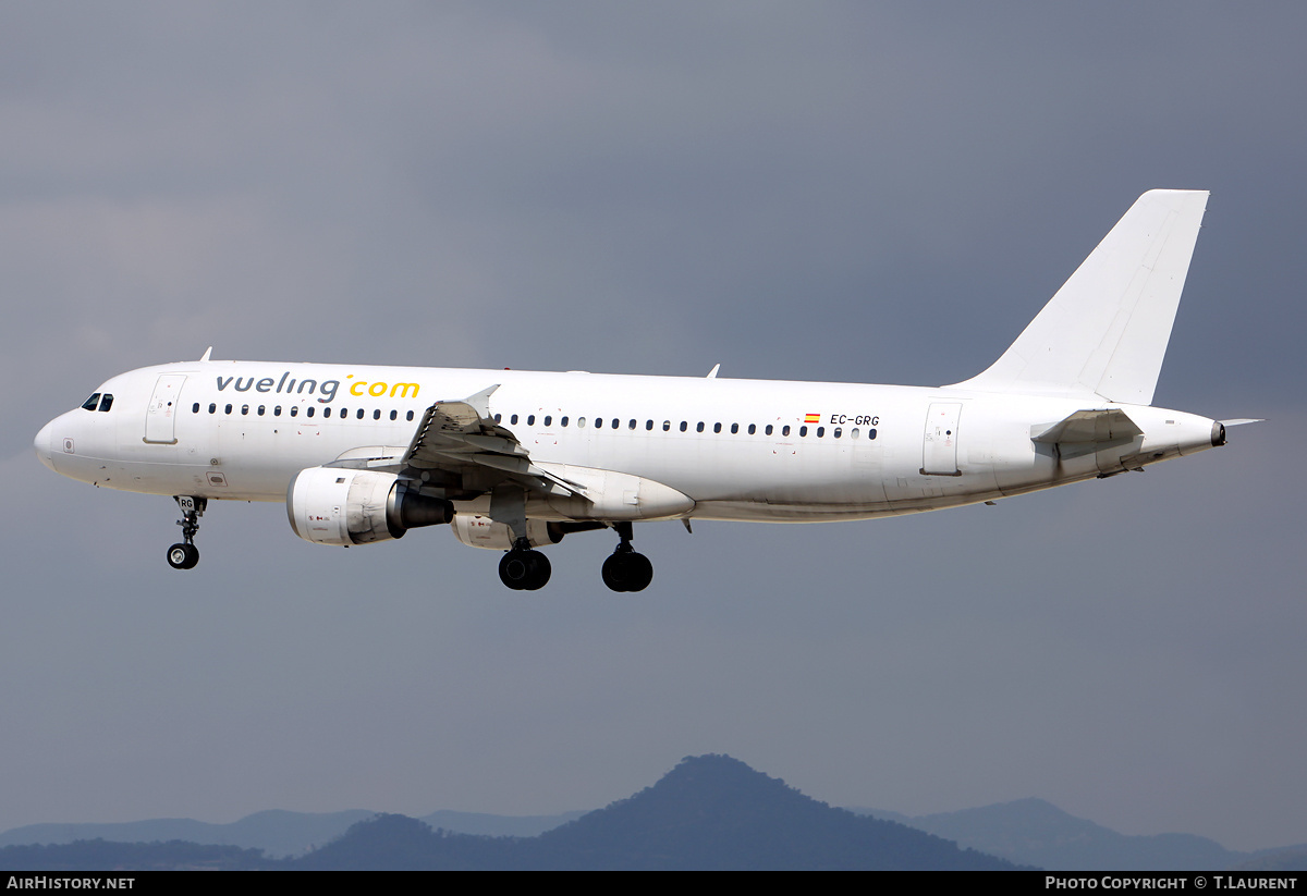 Aircraft Photo of EC-GRG | Airbus A320-211 | Vueling Airlines | AirHistory.net #243999