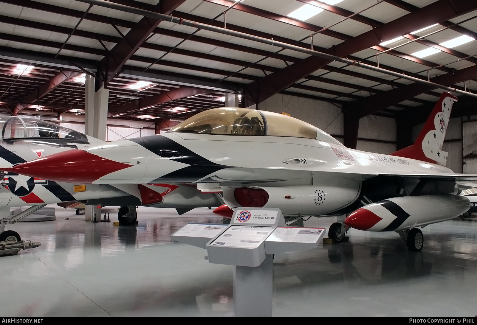 Aircraft Photo of 80-0633 | General Dynamics F-16B Fighting Falcon | USA - Air Force | AirHistory.net #244066