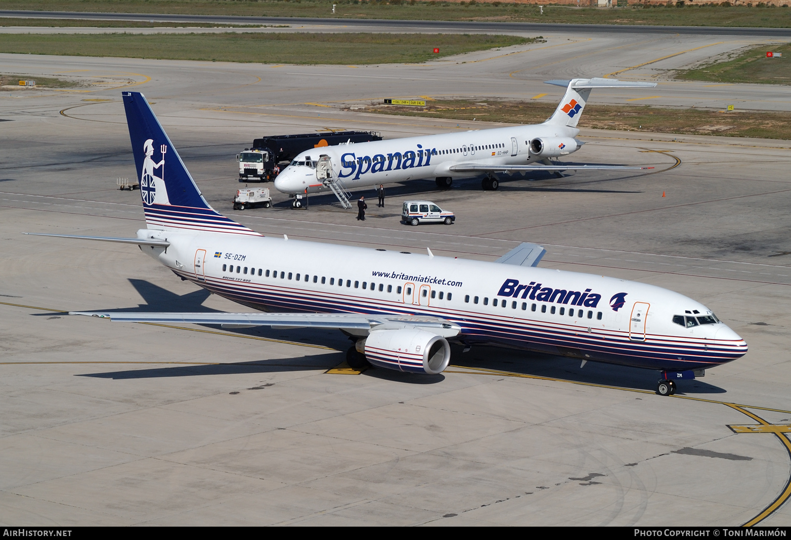 Aircraft Photo of SE-DZM | Boeing 737-804 | Britannia Airways | AirHistory.net #244109