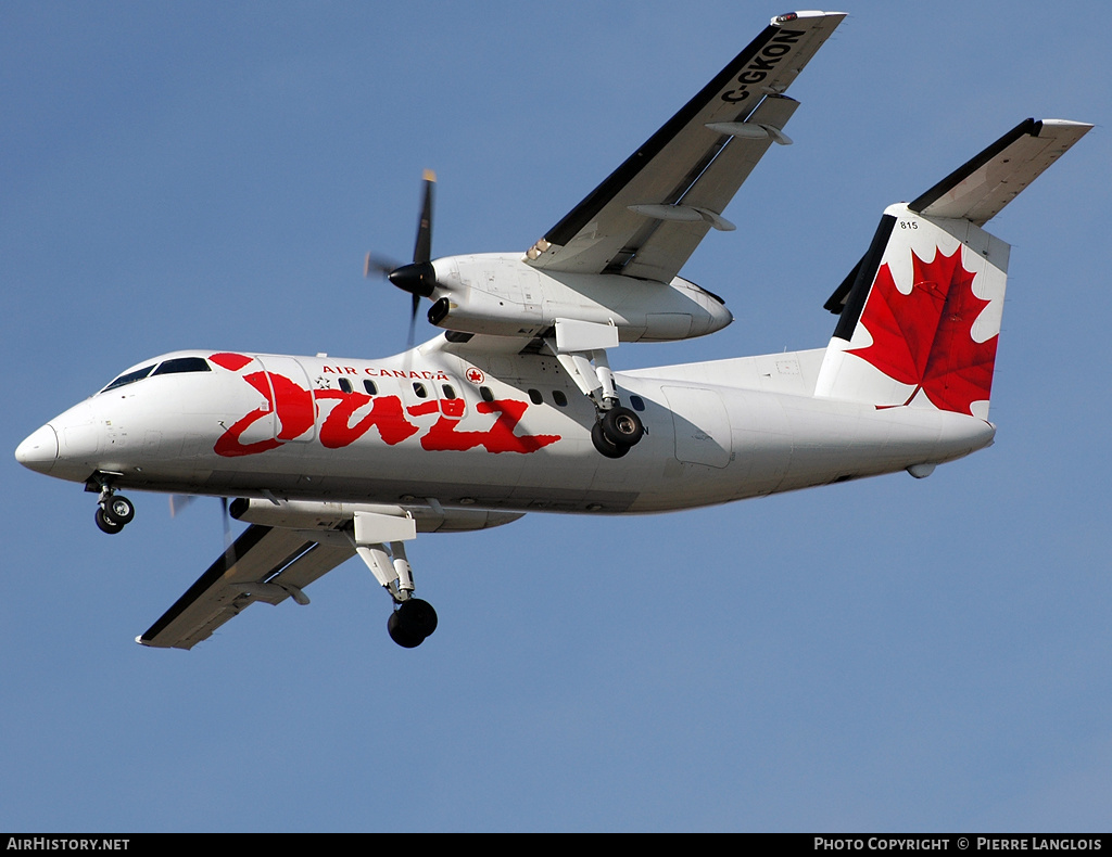 Aircraft Photo of C-GKON | De Havilland Canada DHC-8-102 Dash 8 | Air Canada Jazz | AirHistory.net #244148