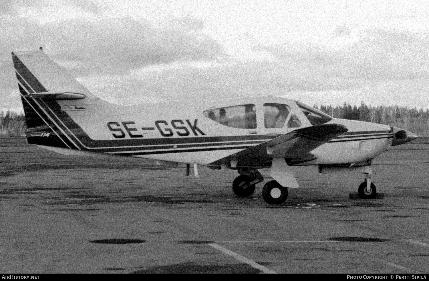Aircraft Photo of SE-GSK | Rockwell Commander 114 | SC Flyg | AirHistory.net #244182